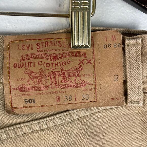 Tan Levi’s Button Fly Denim Jeans Size 38 ep EUC - Picture 6 of 8